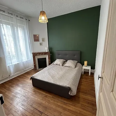 Апартаменты Le Blandan Chic Proche Thermal *